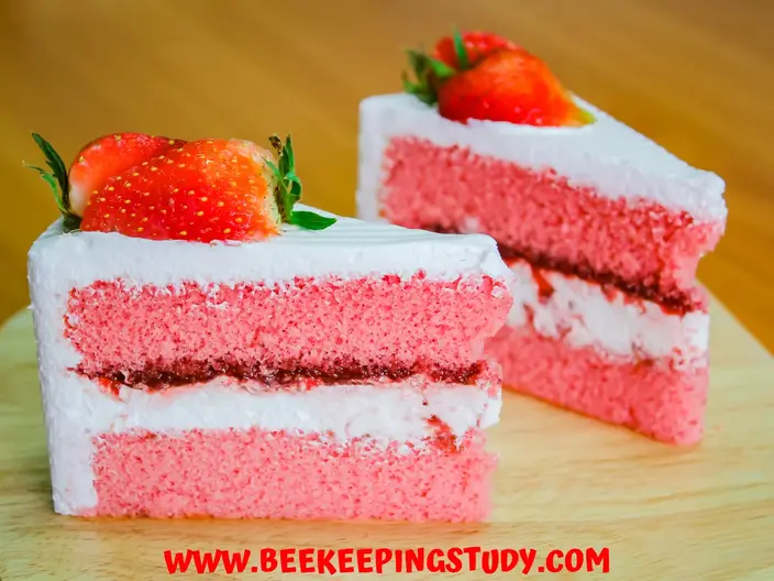 Strawberry Honey Cake Recipe